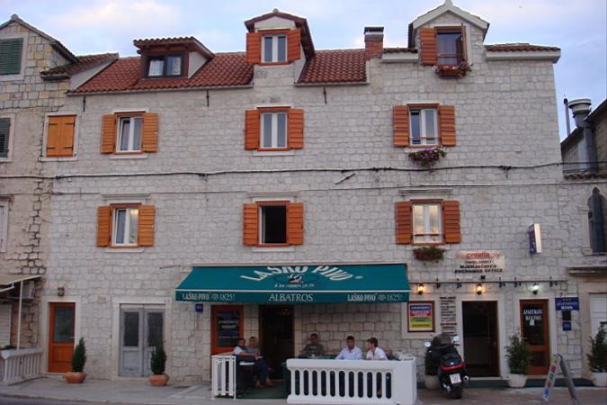 apartments Apartman-Studio Trogir